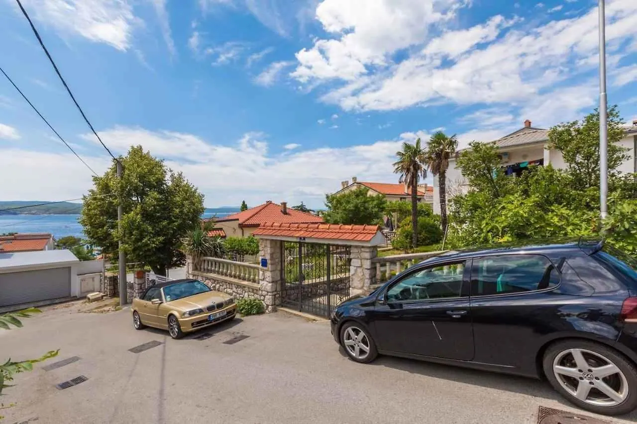 Three-Bedroom Apartment In Crikvenica XIII Sopaljska