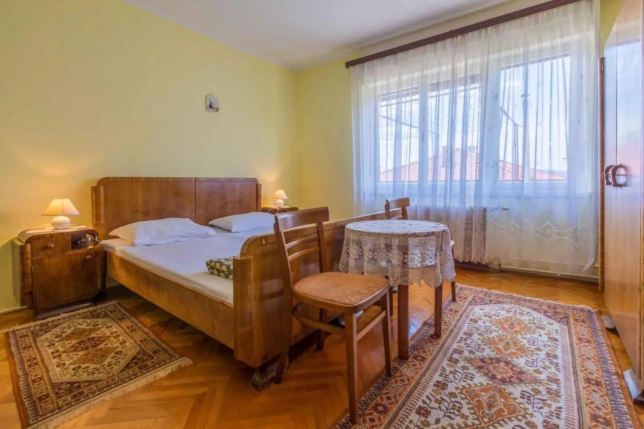 Three-Bedroom Apartment In Crikvenica XIII Sopaljska