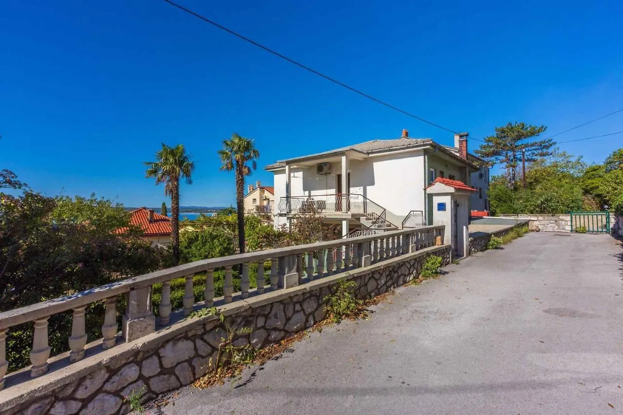 Three-Bedroom Apartment In Crikvenica XIII Sopaljska Croatia