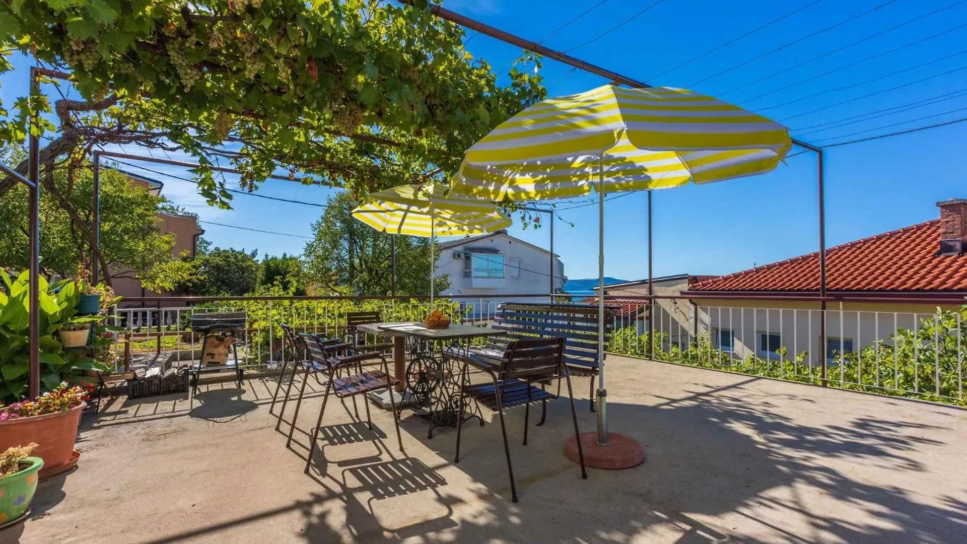 Three-Bedroom Apartment In Crikvenica XIII Sopaljska