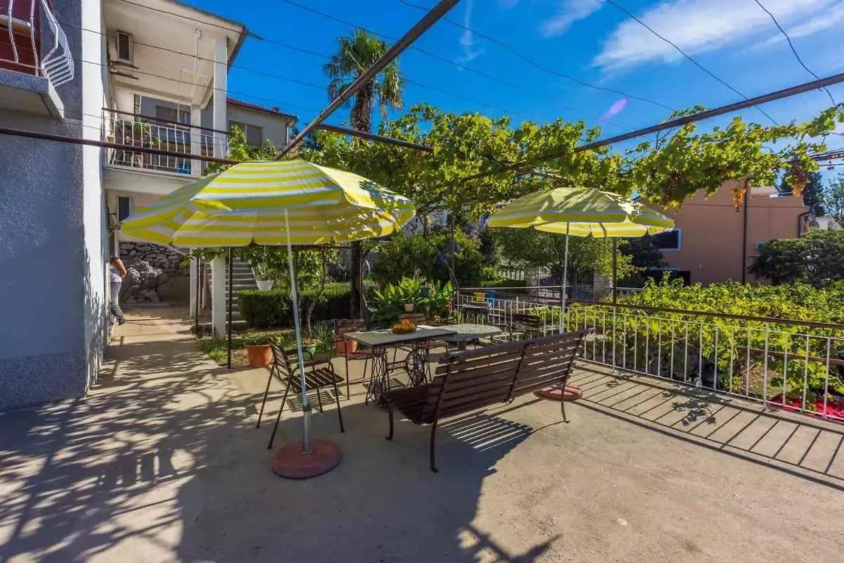 Three-Bedroom Apartment In Crikvenica XIII Sopaljska